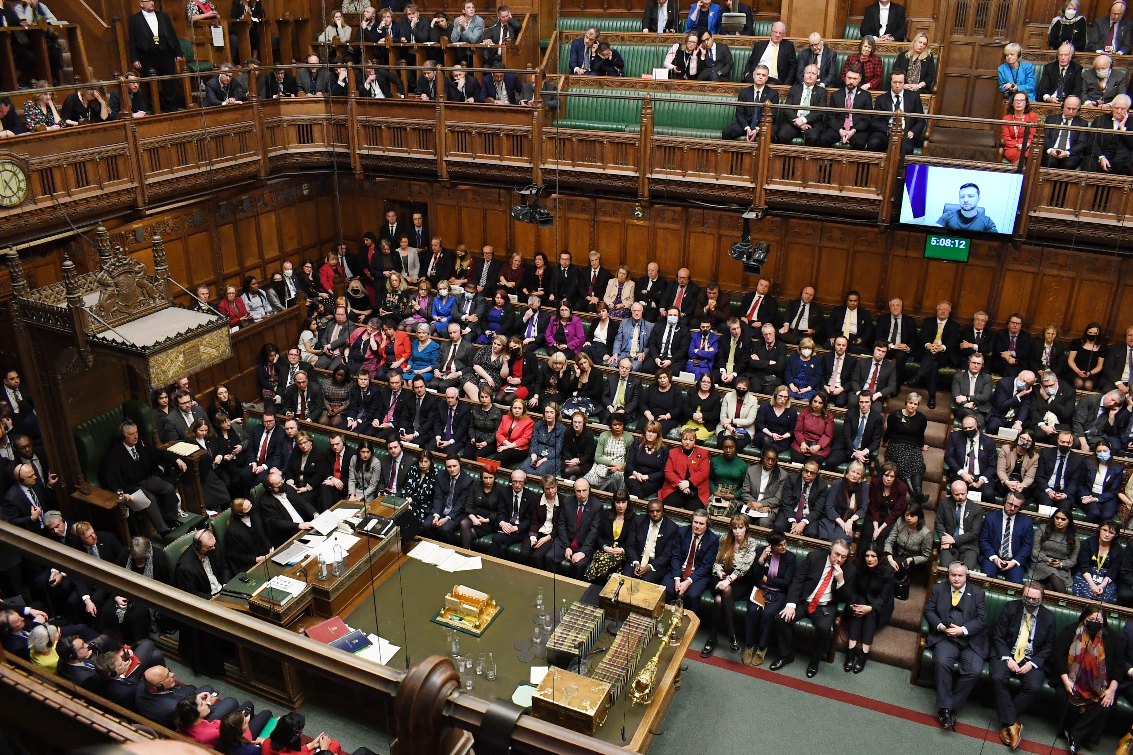 wide shot of Commons Chamber